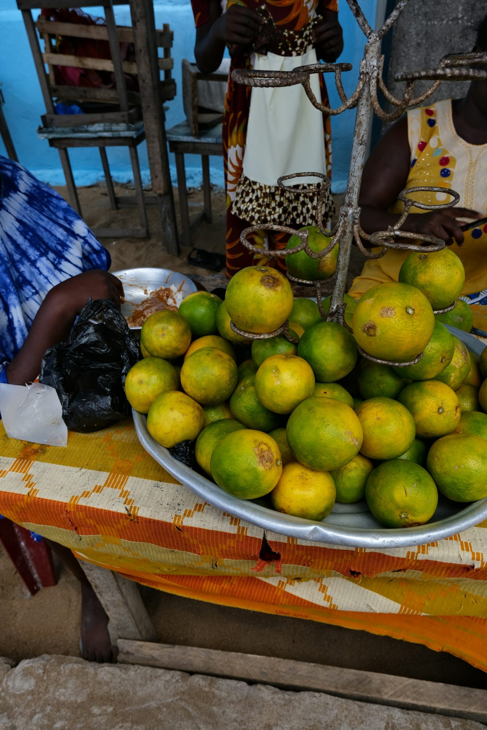 Étal d'oranges à Grand-Bassam