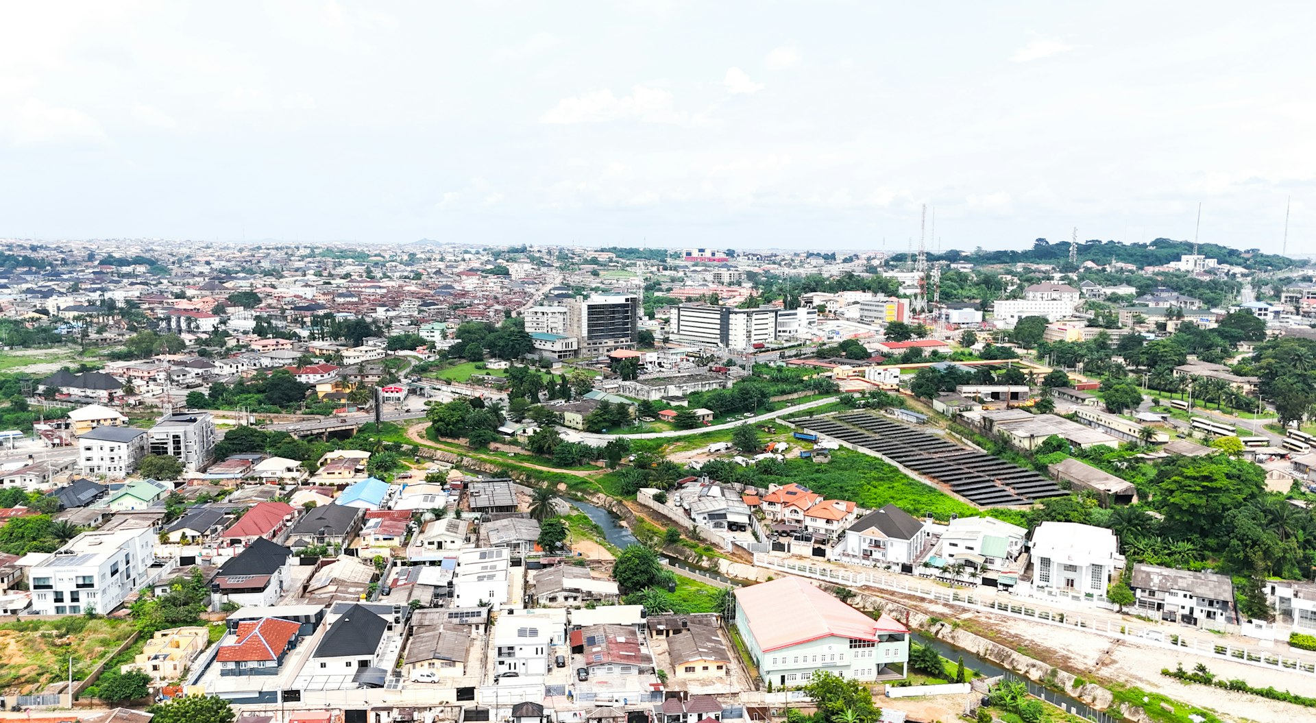 Vue aérienne d'un quartier résidentiel